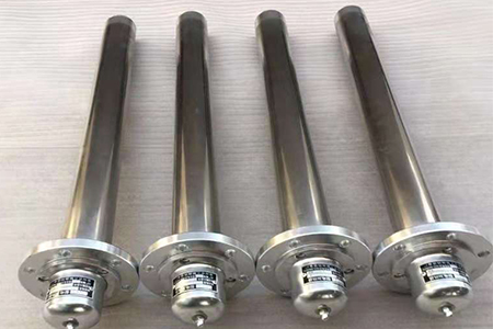 ���w�������